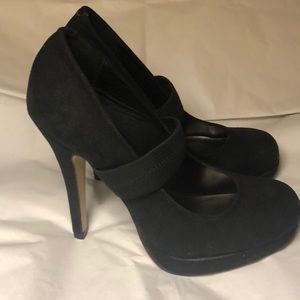 Mary Jane pumps worn a few times